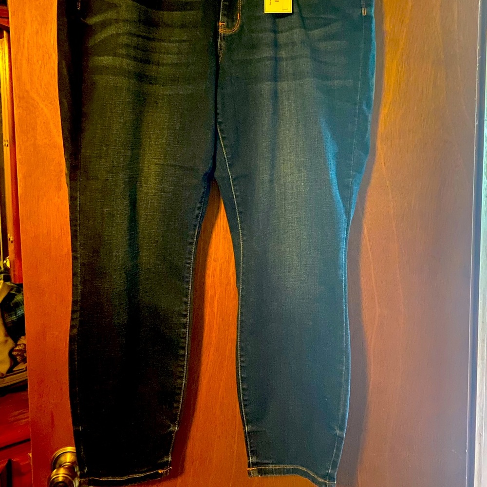Judy Blue 20w Relaxed Fit Double Button Jeans